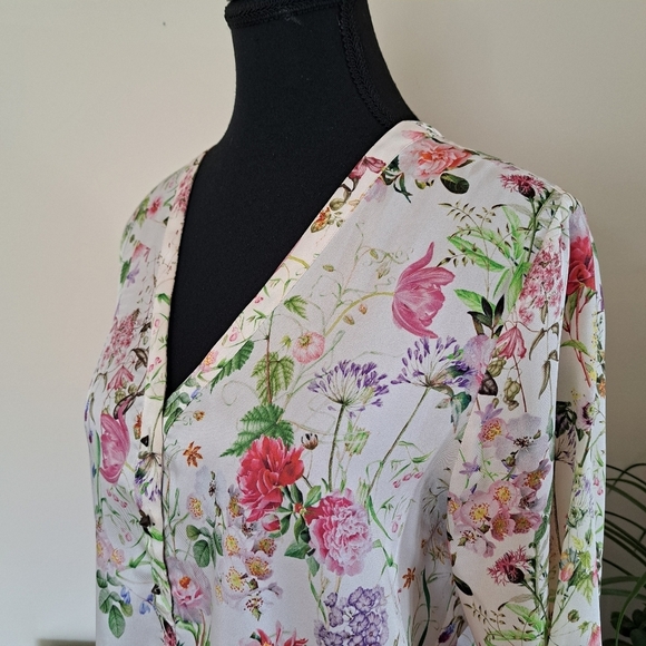 Zara Floral Blouse Women's Size Large Lightweight Top Colourful Long Sleeved - Picture 5 of 12